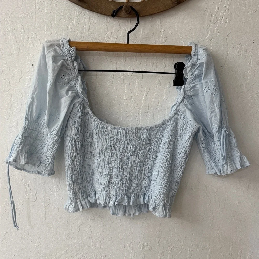 Beige Botany Blue Eyelet Smocked Crop Tie Shoulder Puff Sleeve Floral Blouse M - Picture 5 of 6